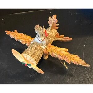 Charming Tails Silvestri High Flying Mackenzie Figurine Christmas Ornament‎